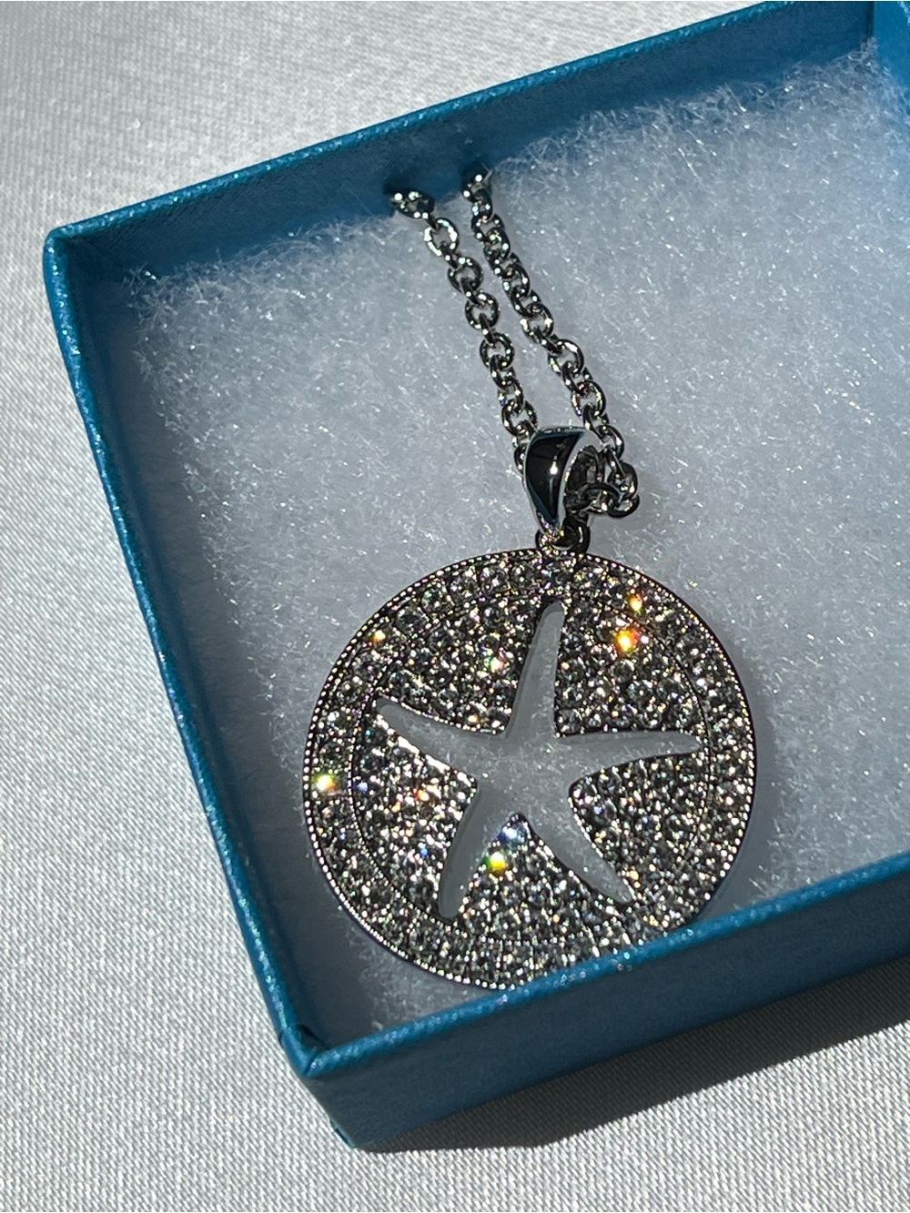 Touchstone Crystal Sparkling Sea Star Necklace in Silver ✔️Last one Avail ❣️ - Picture 10 of 10